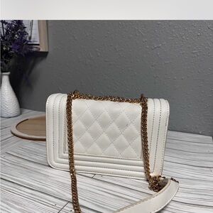 Elegant White Quilted Chain Bag